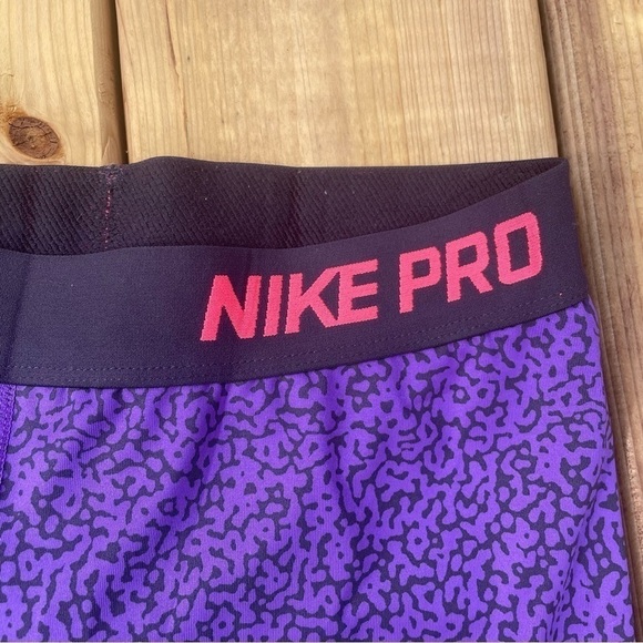 Nike Pro Capri SM mezzo print - Picture 3 of 6